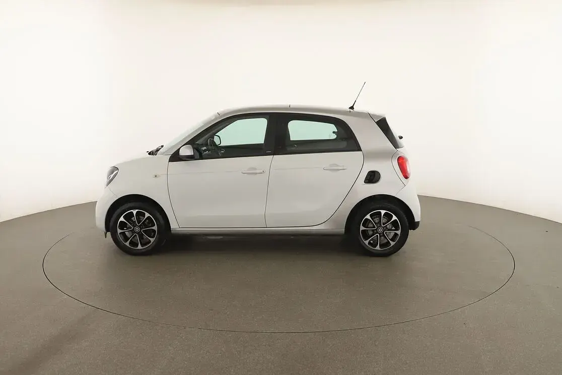 Usata Smart ForFour Passion 70 CV (51 kW) 2017 Bianco Utilitaria