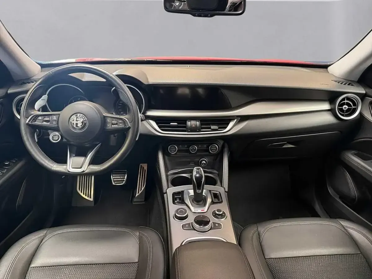 Usata Alfa Romeo Stelvio Sprint 190 CV (139 kW) 2022 Rosso SUV