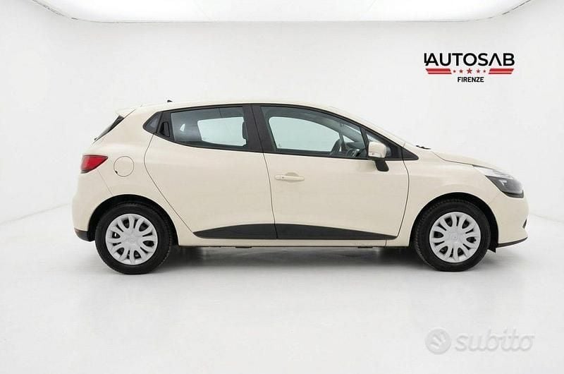 Usata Renault Clio IV 75 CV (55 kW) 2015 Bianco Berlina