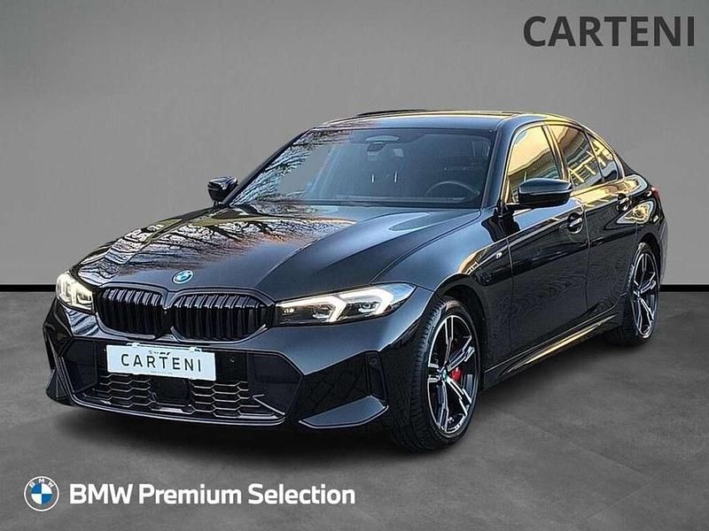 Usata BMW 320 M Sport 190 CV (139 kW) 2025 Black sapphire metallizzato Berlina