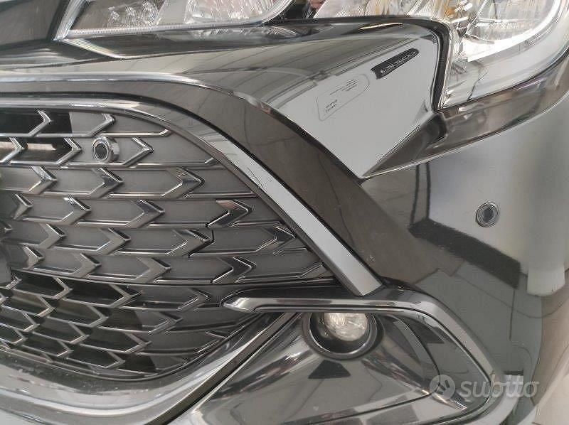 Usata Toyota Corolla Active 98 CV (72 kW) 2023 Nero Berlina