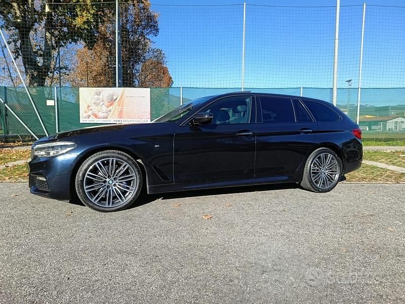 Blu/azzurro Usata 2017 BMW 530 M Sport Station wagon | 13.800 € (Cara) - Immagine 1/4