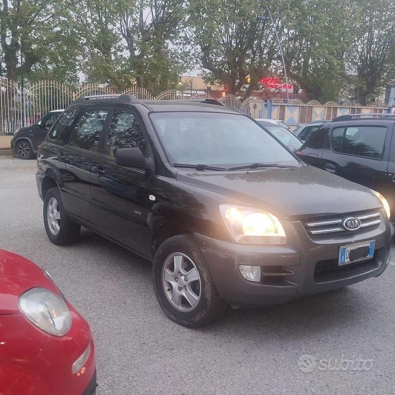 Usata Kia Sportage 140 CV (102 kW) 2006 Nero SUV