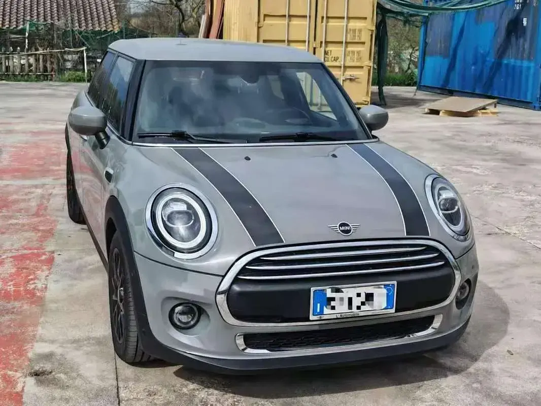 Usata Mini ONE Hype 102 CV (75 kW) 2021 Grigio Utilitaria