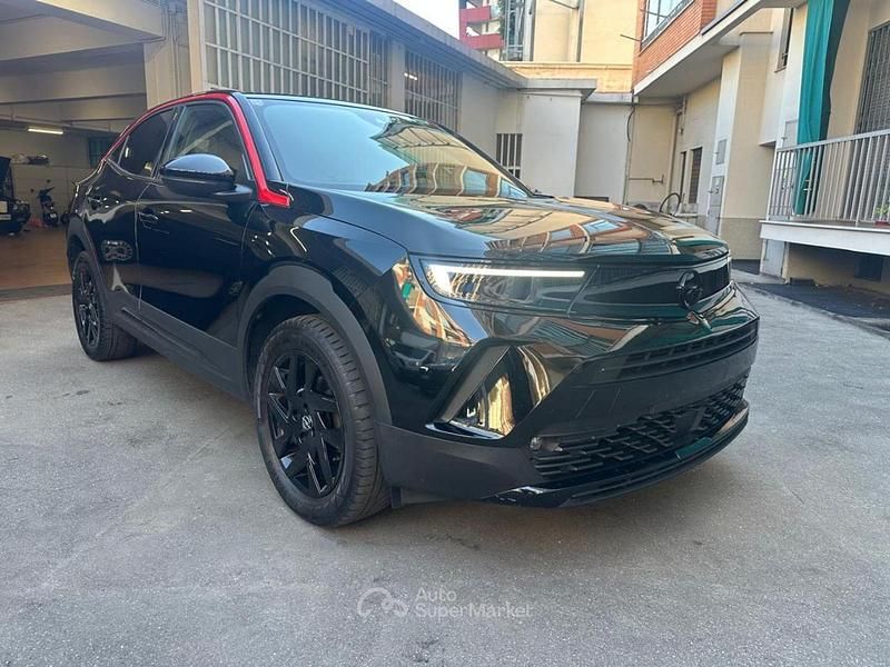 Nero Usata 2022 Opel Mokka SUV | 12.950 € (Ottimo prezzo) - Immagine 1/4