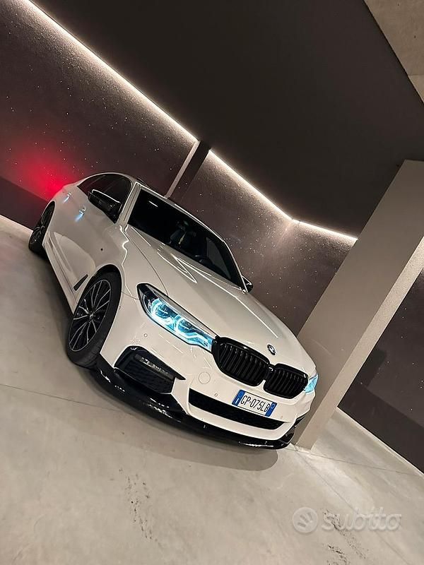 Usata BMW 530 2018 Bianco Berlina