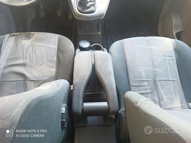 Usata Renault Scénic II 2005 Grigio Monovolume