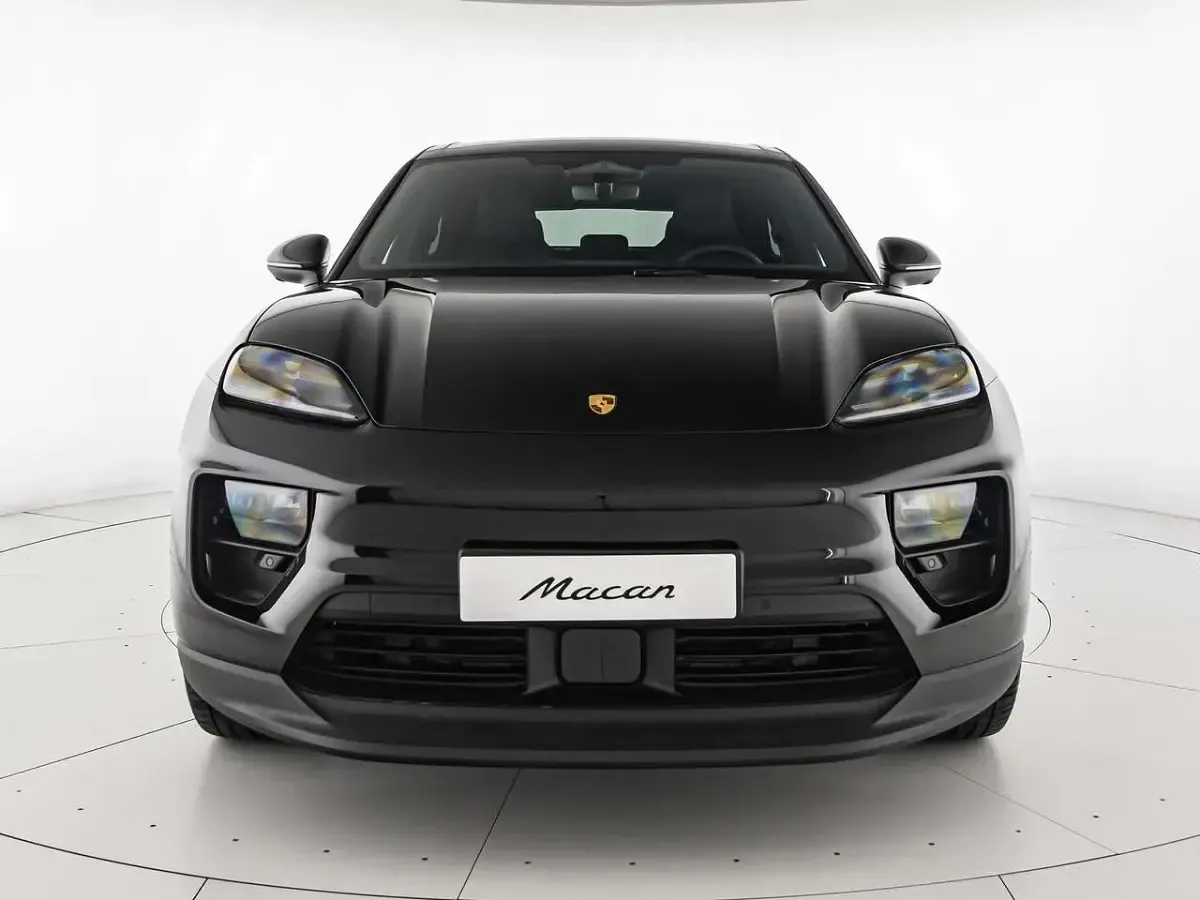 Usata Porsche Macan 330 kW (449 CV) 2025 Nero jet metallizzato SUV