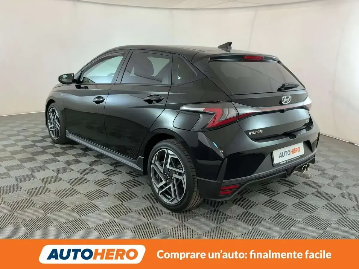 Usata Hyundai i20 N Line 101 CV (74 kW) 2024 Nero Utilitaria