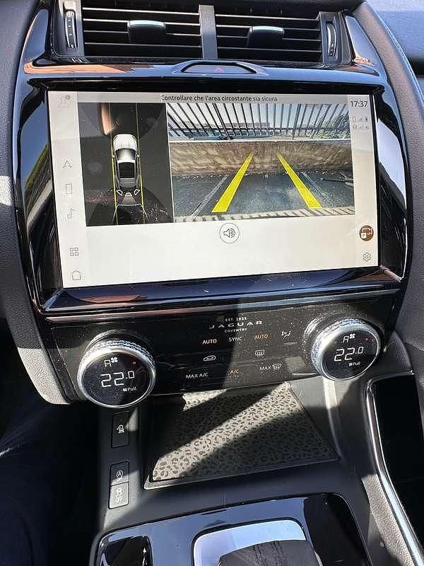 Usata Jaguar E-Pace R-Dynamic 163 CV (119 kW) 2022 Grigio SUV