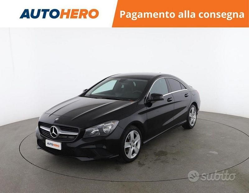 Nero Usata 2016 Mercedes CLA220 Tre volumi | 18.899 € (Buon prezzo) - Immagine 1/2