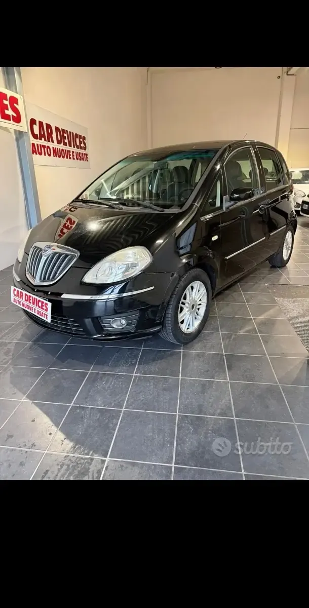 Usata Lancia Musa 89 CV (65 kW) 2009 Nero Monovolume