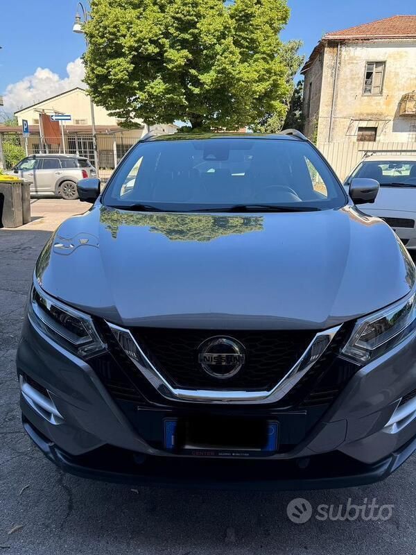 Grigio Usata 2019 Nissan Qashqai SUV | 15.900 € (Buon prezzo) - Immagine 1/4