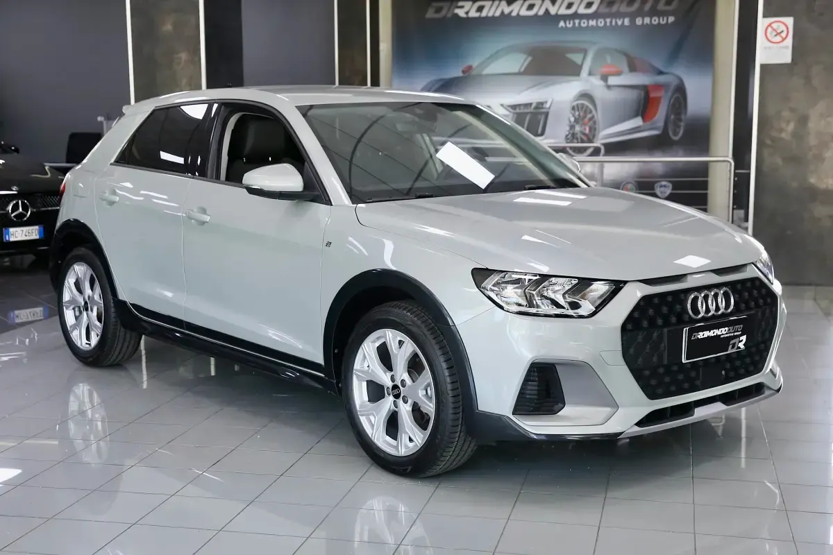 Usata Audi A1 116 CV (85 kW) 2025 Argento cavo met. SUV