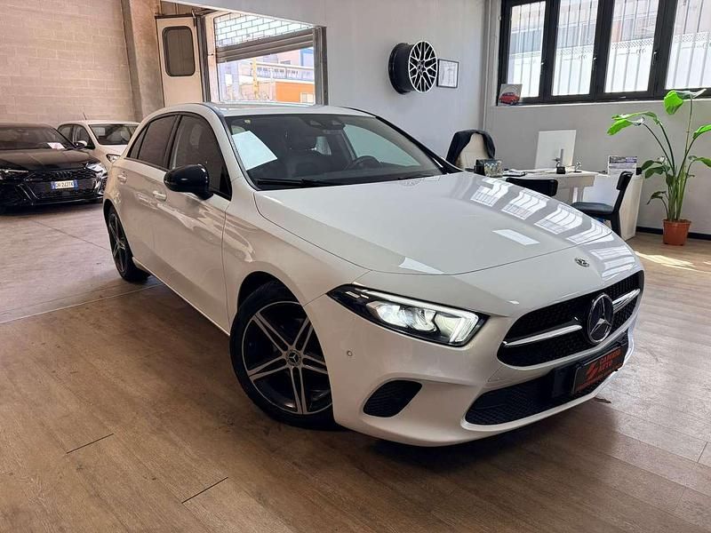 Usata Mercedes A180 116 CV (85 kW) 2020 Bianco Berlina