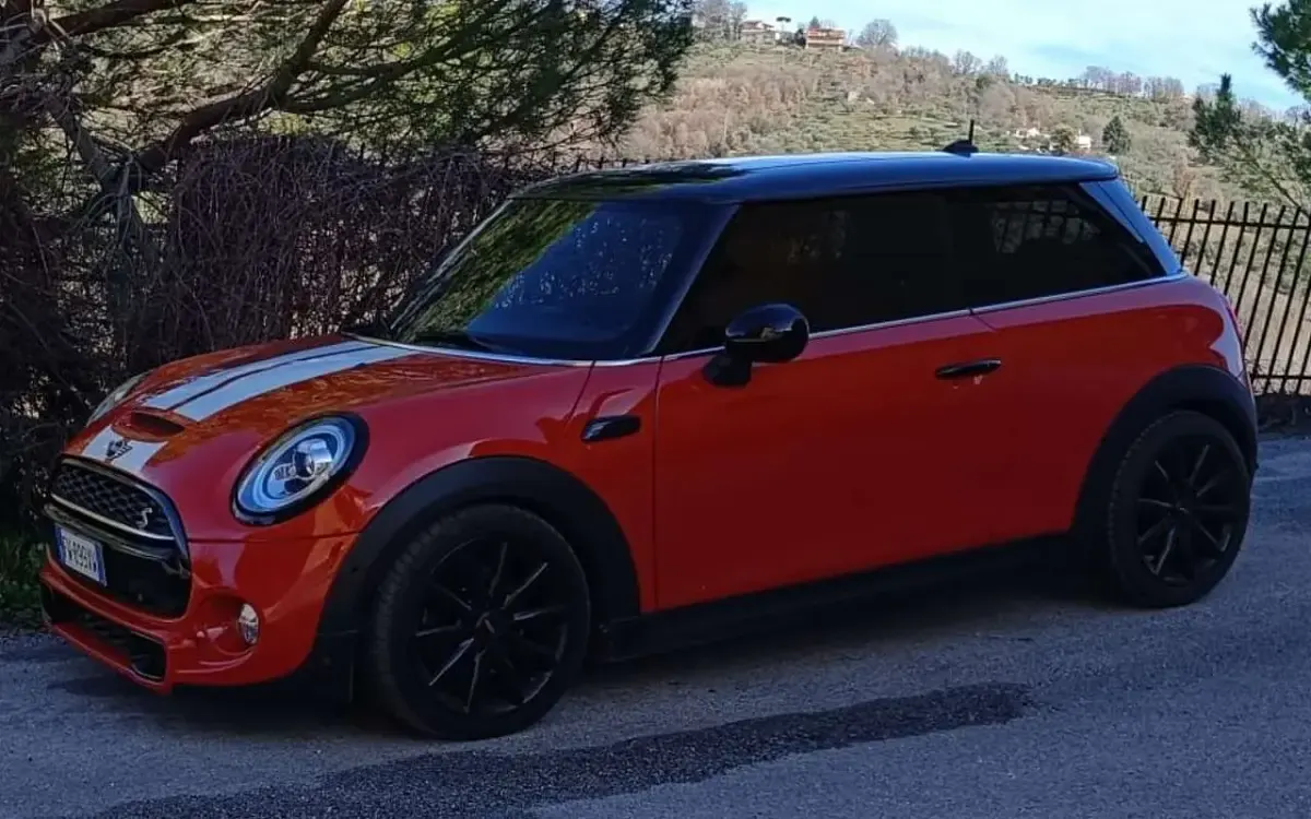 Usata Mini Cooper S Hype 192 CV (141 kW) 2019 Utilitaria