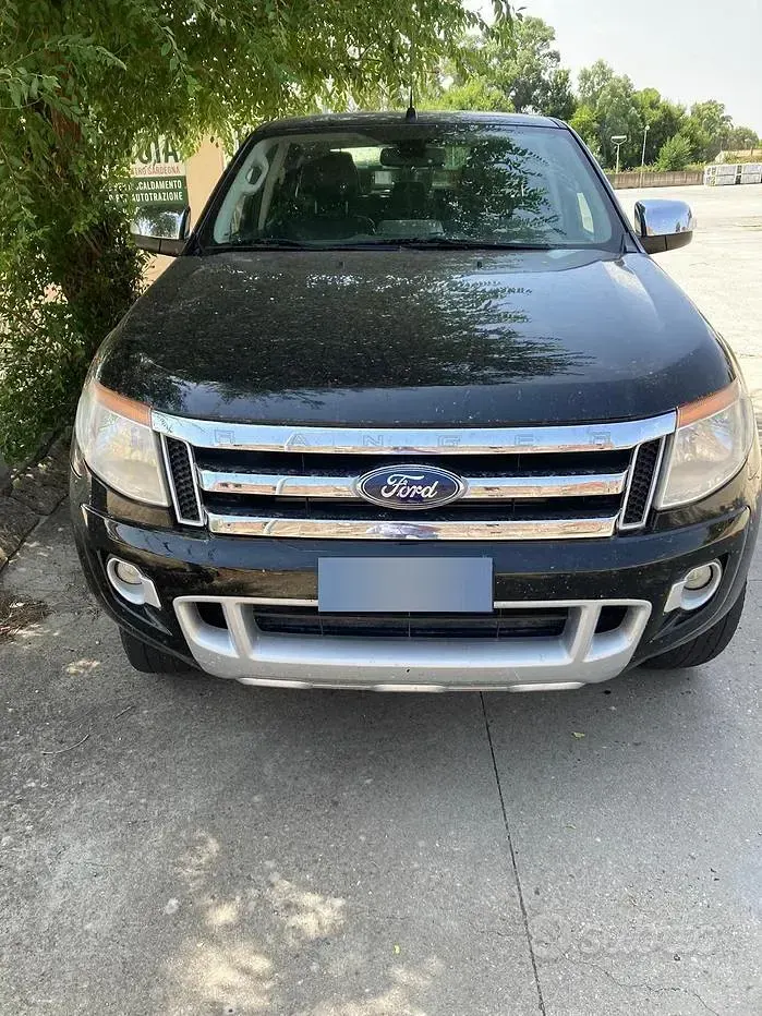 Usata Ford Ranger Limited 150 CV (110 kW) 2014 Nero Pick-up