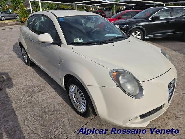 Usata Alfa Romeo MiTo Impression 85 CV (62 kW) 2015 Bianco pastello Utilitaria