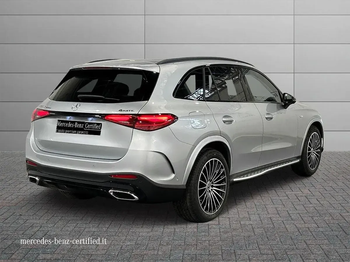 Nuova Mercedes GLC300e Advanced 204 CV (150 kW) 2026 Argento hightech SUV