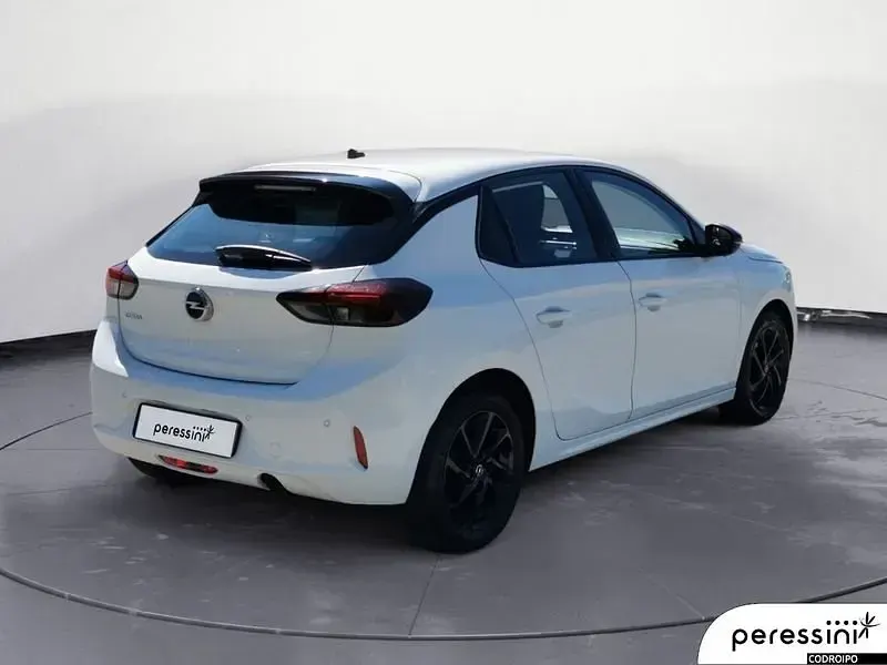 Usata Opel Corsa Edition 75 CV (55 kW) 2022 Bianco Utilitaria