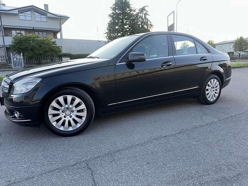Usata Mercedes C220 Executive 170 CV (125 kW) 2010 Other Berlina