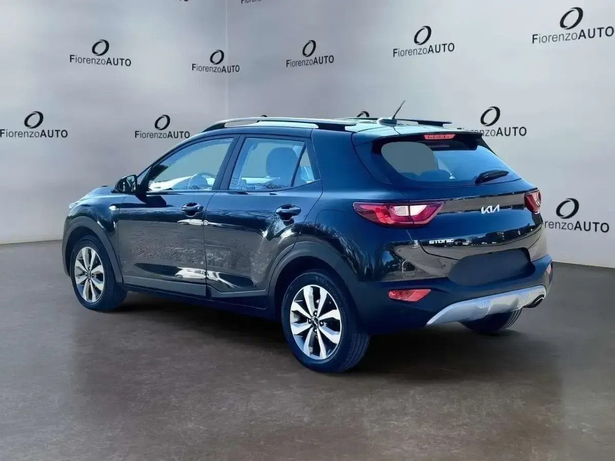 Usata Kia Stonic MY23 84 CV (61 kW) 2023 Nero SUV