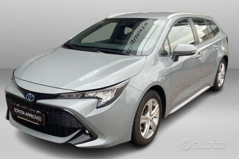 Usata Toyota Corolla Active 122 CV (89 kW) 2020 Grigio Station wagon