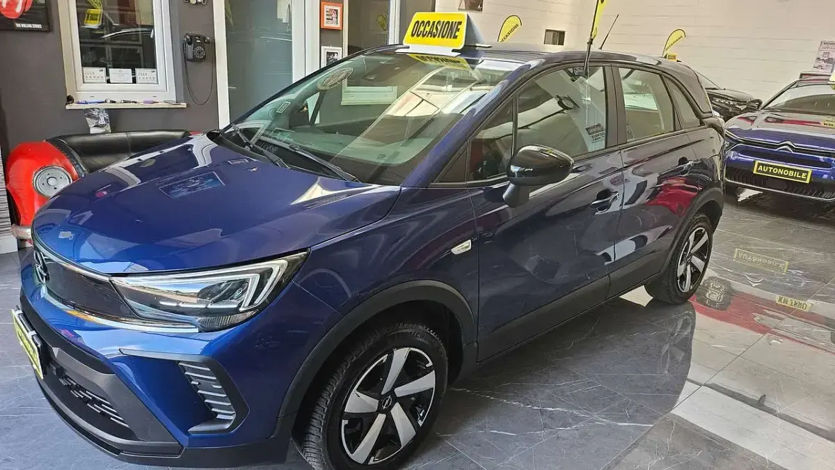 Usata Opel Crossland Edition 110 CV (80 kW) 2023 Blu/azzurro SUV