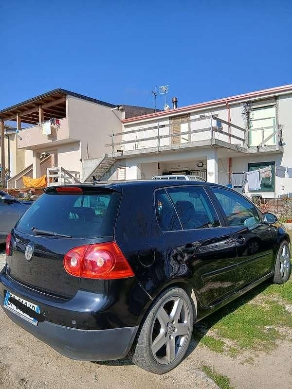 Usata VW Golf VI GT 105 CV (77 kW) 2008 Utilitaria
