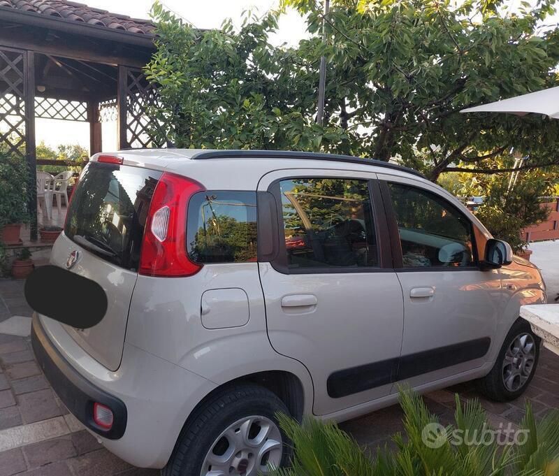 Usata Fiat Panda 85 CV (62 kW) 2015 Utilitaria