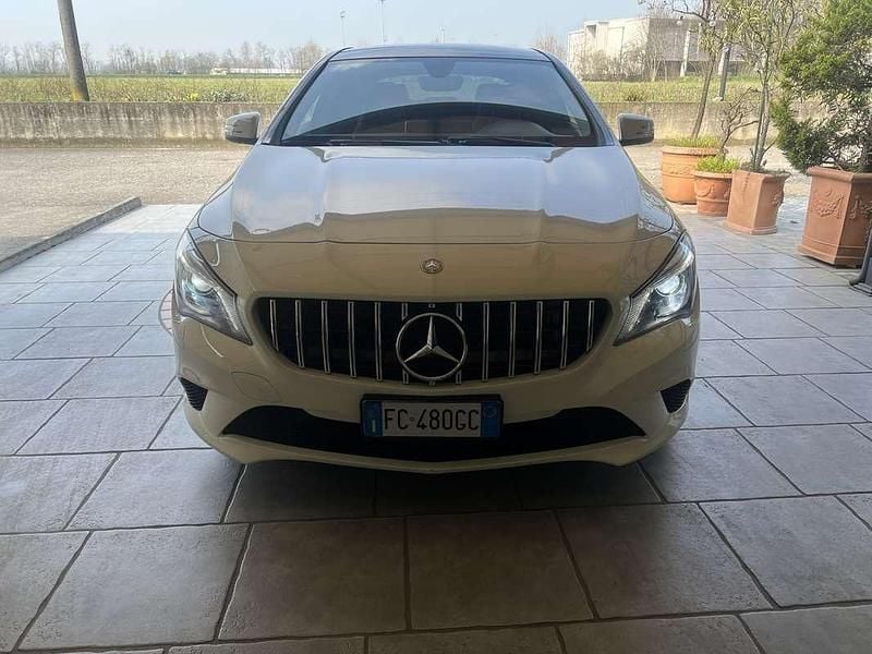 Usata Mercedes CLA180 Executive 109 CV (80 kW) 2016 Berlina