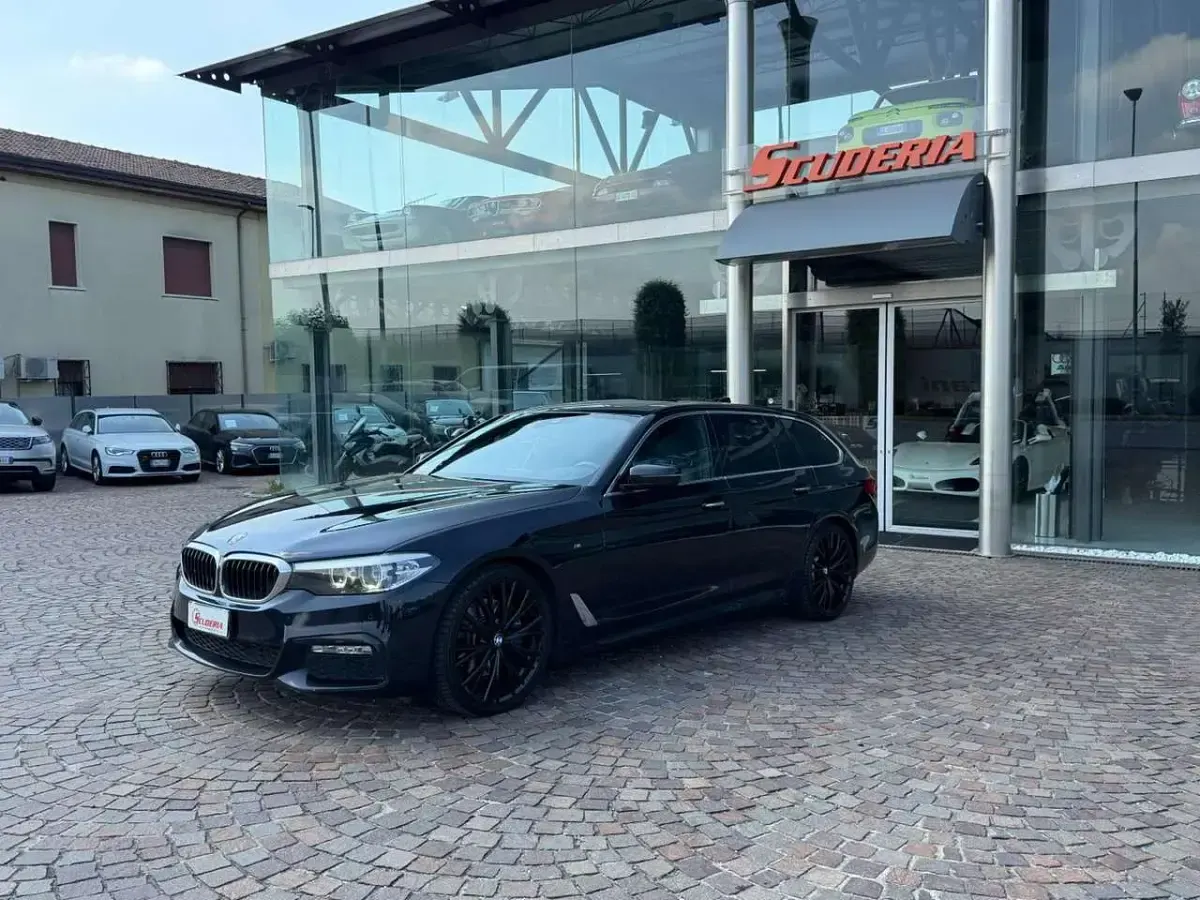 Usata BMW 530 M Sport 249 CV (183 kW) 2017 Nero Station wagon