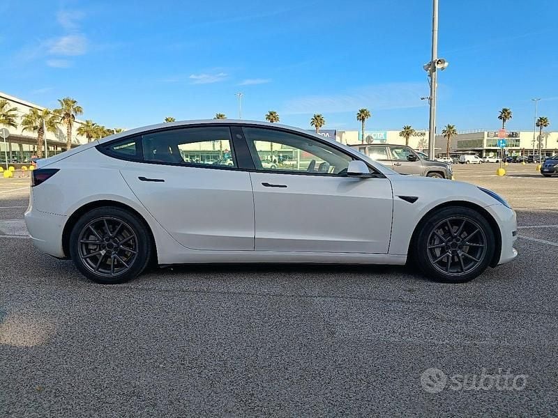 Usata Tesla Model 3 Long Range AWD 250 kW (340 CV) 2020 Bianco Berlina