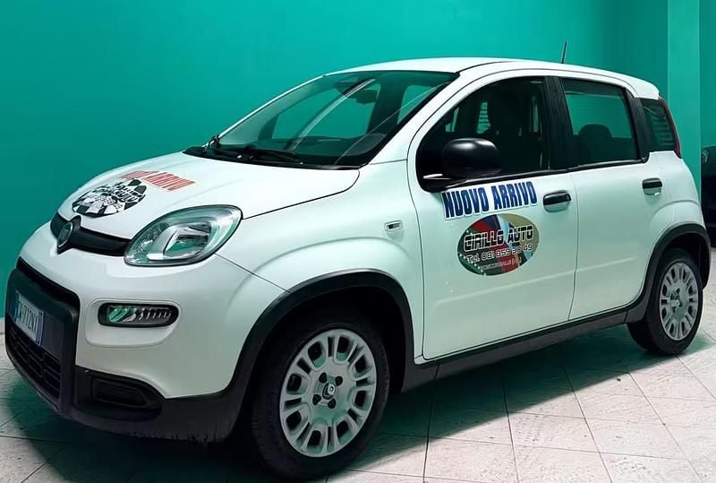 Usata Fiat Panda 69 CV (50 kW) 2024 Bianco Utilitaria
