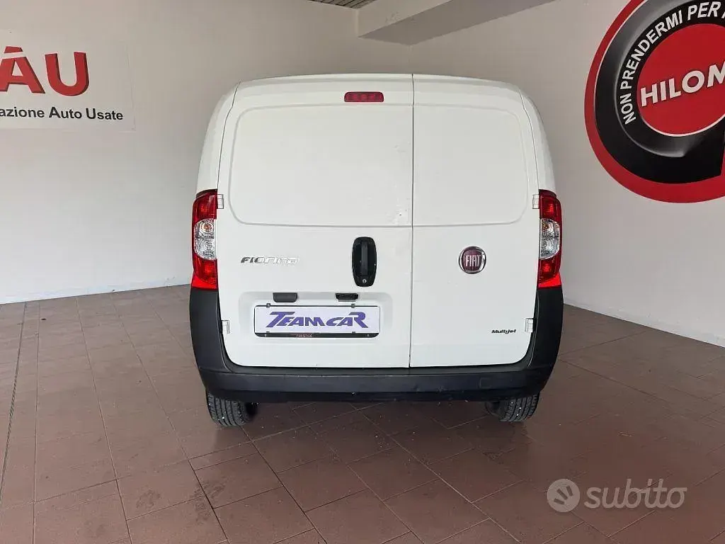 Usata Fiat Fiorino 75 CV (55 kW) 2011 Bianco Monovolume