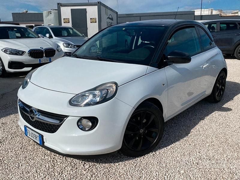 Bianco Usata 2016 Opel Adam Jam Due volumi | 7399 € (Buon prezzo) - Immagine 1/4