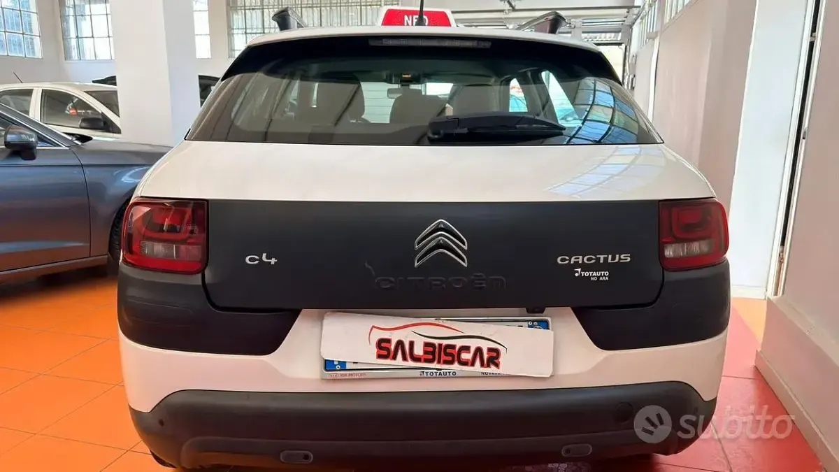 Usata Citroën C4 Feel 82 CV (60 kW) 2017 Bianco Berlina