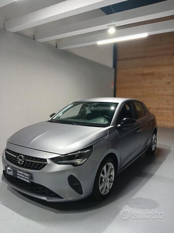 Usata Opel Corsa Edition 100 CV (73 kW) 2021 Grigio Utilitaria