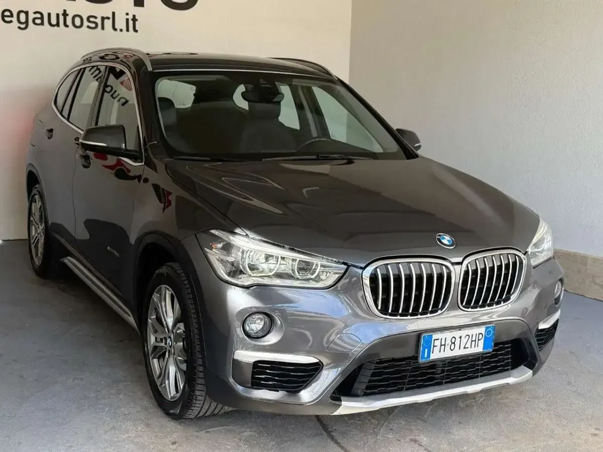 Usata BMW X1 xLine 150 CV (110 kW) 2017 Grigio SUV