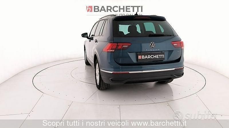 Usata VW Tiguan Life 150 CV (110 kW) 2021 Blu/azzurro SUV