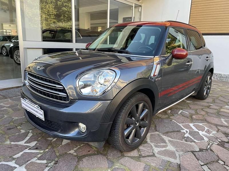 Grigio Usata 2016 Mini Park Lane Countryman SUV | 12.800 € (Buon prezzo) - Immagine 1/4