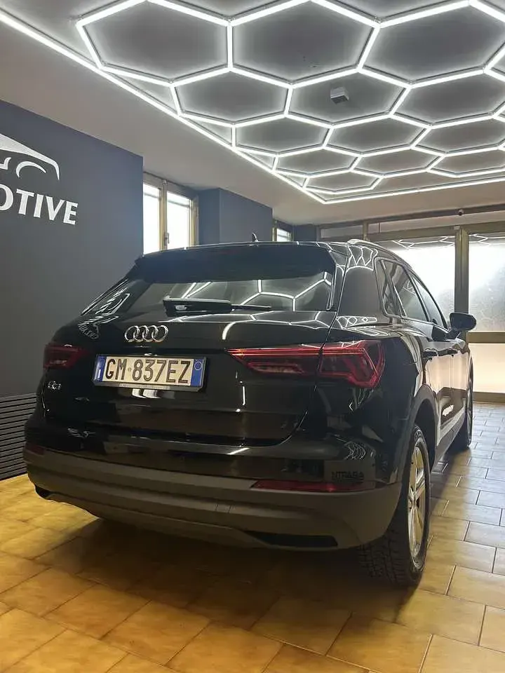 Usata Audi Q3 150 CV (110 kW) 2022 Nero SUV