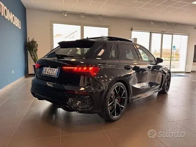 Usata Audi RS3 Ambiente 400 CV (294 kW) 2022 Nero Berlina