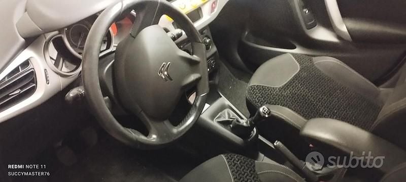 Usata Citroën C3 SELECTION 60 CV (44 kW) 2011 Bianco Berlina