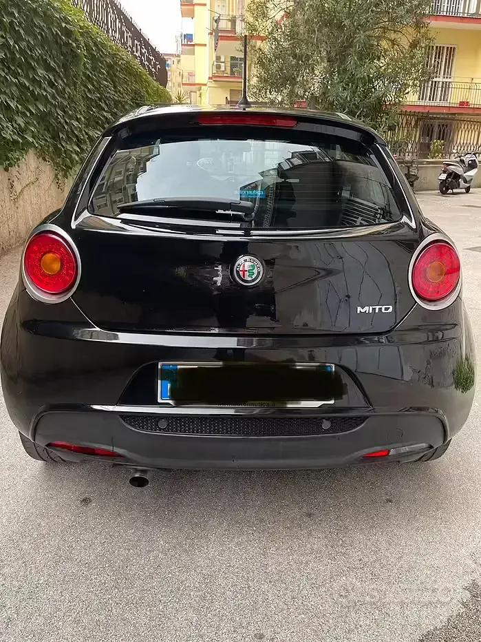 Usata Alfa Romeo MiTo 95 CV (69 kW) 2017 Nero Utilitaria