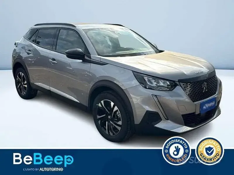 Usata Peugeot 2008 Allure 130 CV (95 kW) 2023 Grigio SUV