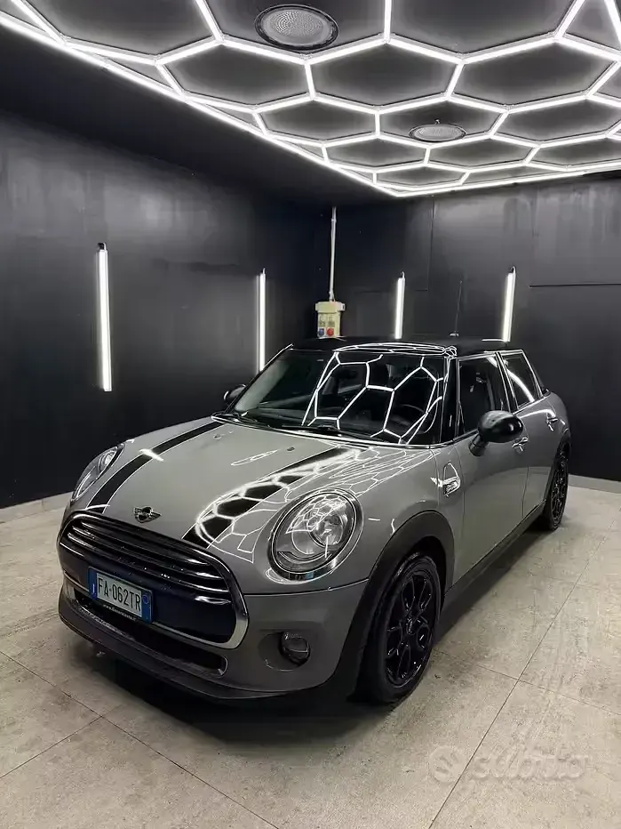 Usata Mini Cooper D 2015 Utilitaria