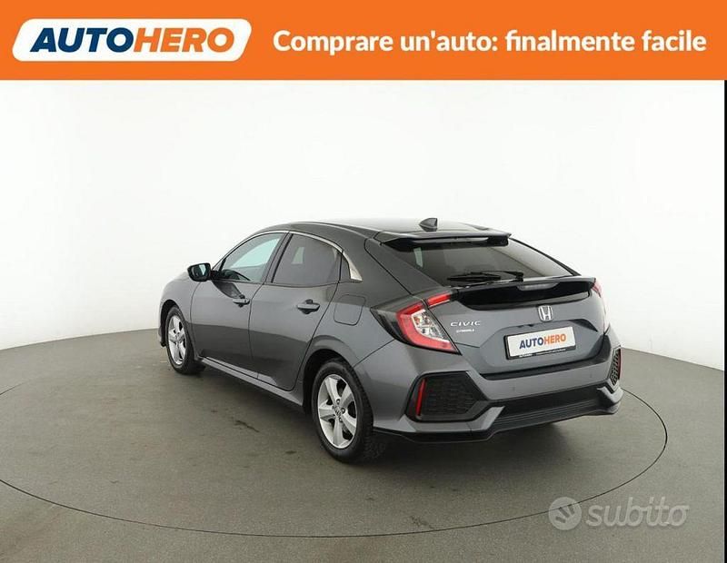 Usata Honda Civic Elegance 129 CV (94 kW) 2017 Grigio Berlina