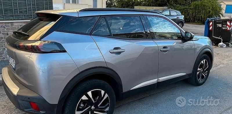 Usata Peugeot 2008 Allure 2020 Grigio SUV