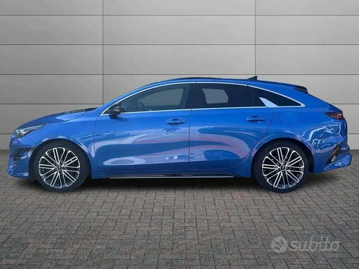 Usata Kia ProCeed GT-Line 140 CV (102 kW) 2024 Azzurro Station wagon